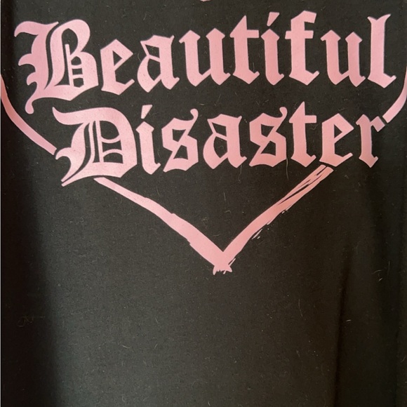 NEW | Beautiful Disaster | Women’s  Heart Tank Top Shirt Small - Picture 2 of 5